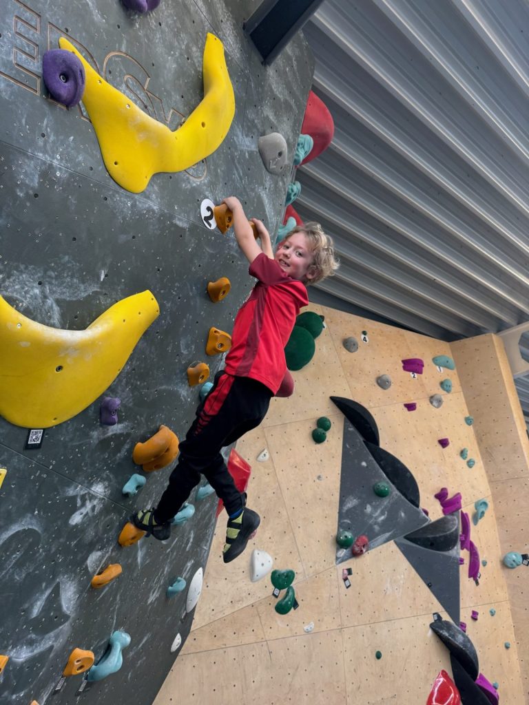 Boulderkurs der 1A-Klasse