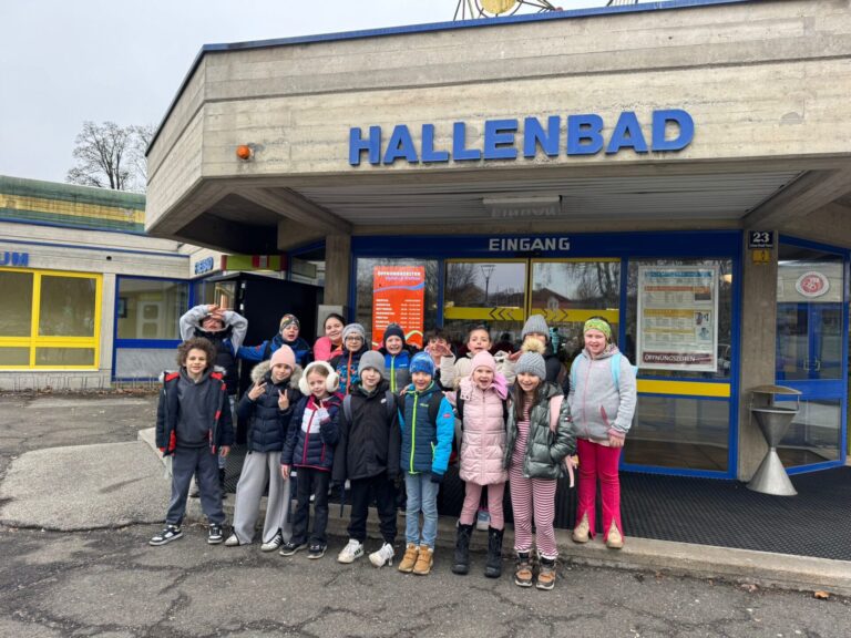 Schwimmkurs der 2A-Klasse