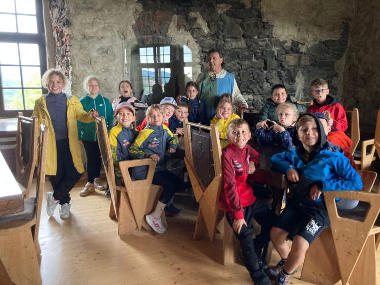 Besuch auf der Burg Oberkapfenberg